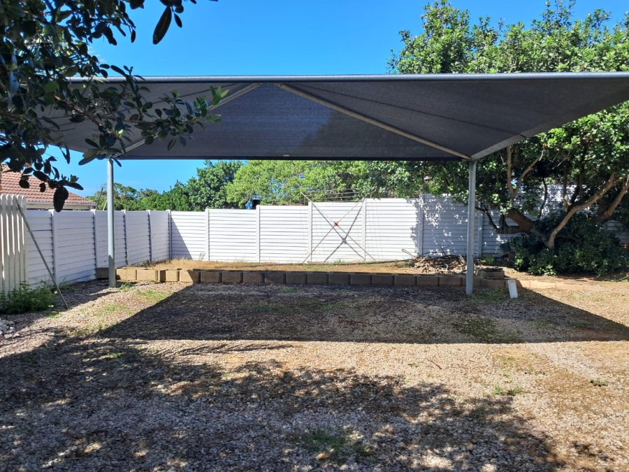 4 Bedroom Property for Sale in Bergsig Western Cape